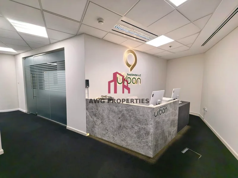 مكتب فاخر على طريق SZR بجوار المترو | تشيلر63616805399937113