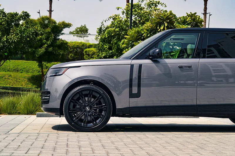 V8 HSE توب مجهز بالكامل، مفتاحان، كيلومتر صفر، جديد بالكامل، ورقة ملكية نظيفة، لون رمادي إيجير63488875701377112