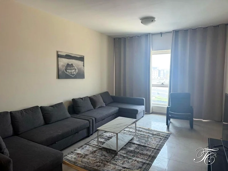مؤثثة | طابق منخفض | واسعة | استفسر الآن63805079954562110