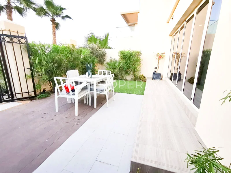 Genuine Resale | Premium 4-Bedroom | End Unit | Spacious Plot64006118977153111
