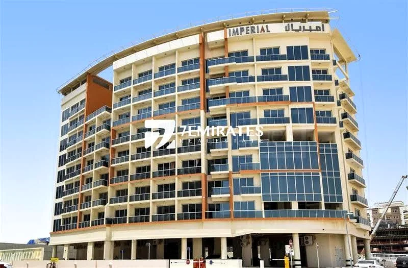 Balcony | Negotiable Price | Spacious Layout63977889022850110