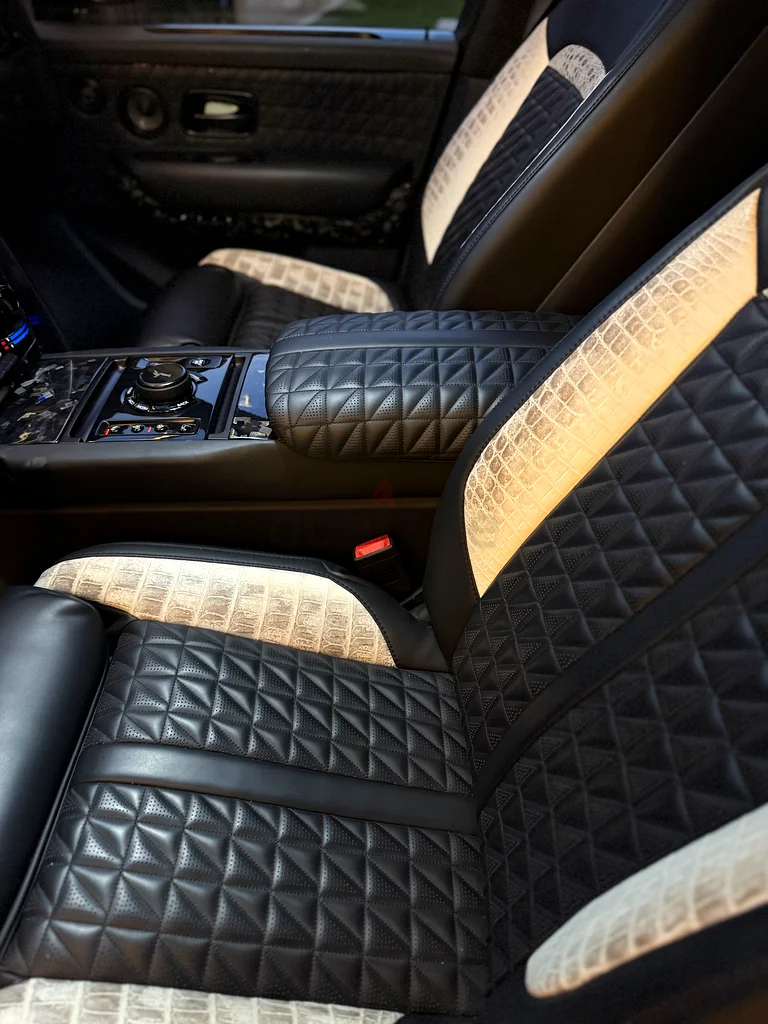 ONE-OF-A-KIND-ROLLS-ROYCE-CULLINAN634903049953311129