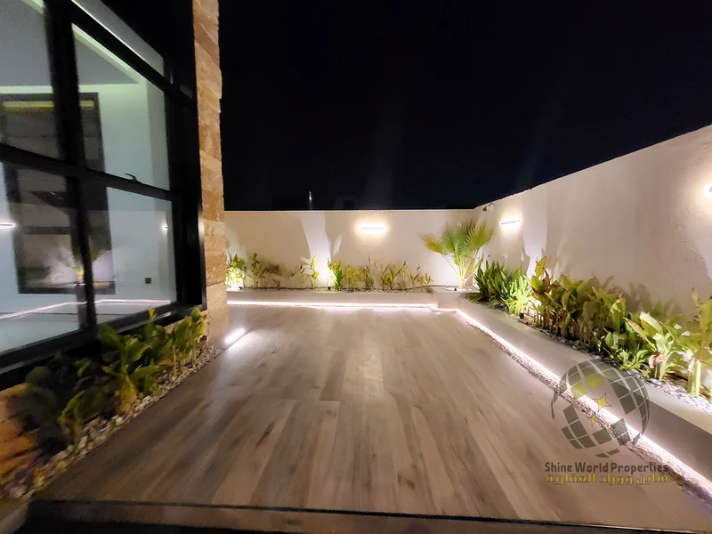 فيلا فاخرة من 5 غرف نوم - ملكية حرة - موقع متميز - تشطيبات عالية الجودة63872421048706114