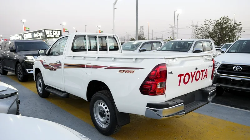TOYOTA HILUX 2.7L - S.C - M.T - 4X4 - MODEL 202563612449257729112