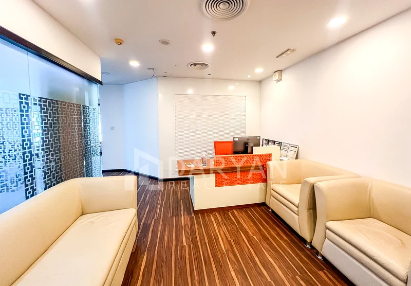 Negotiable Pricing |Prime Location | Fully Fitted63618504865537112