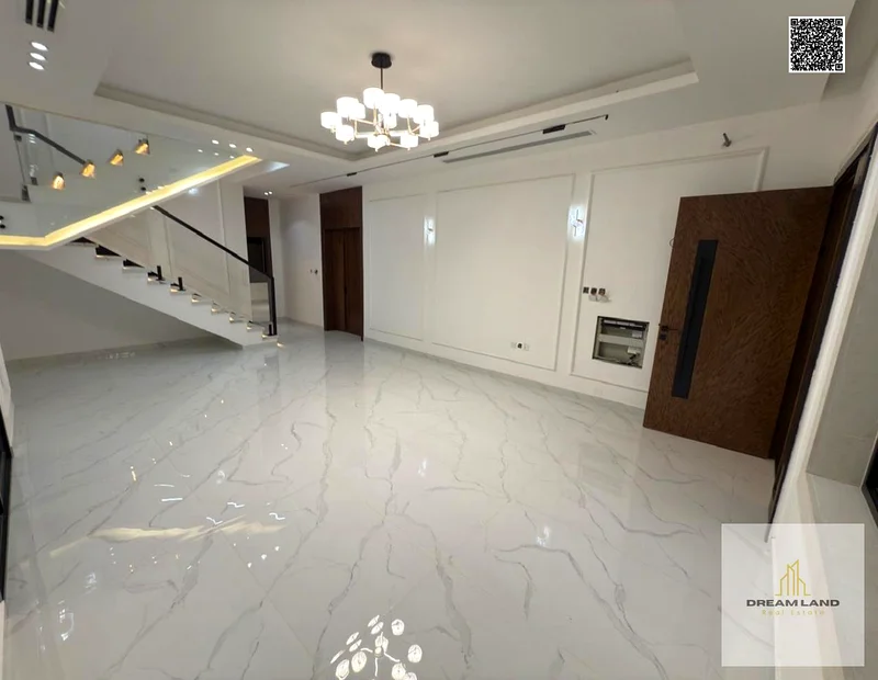 🏡 Modern corner villa, including registration and ownership fees, with a large setback on two streets, hotel finishes and spacious interior divisions63898553911682113