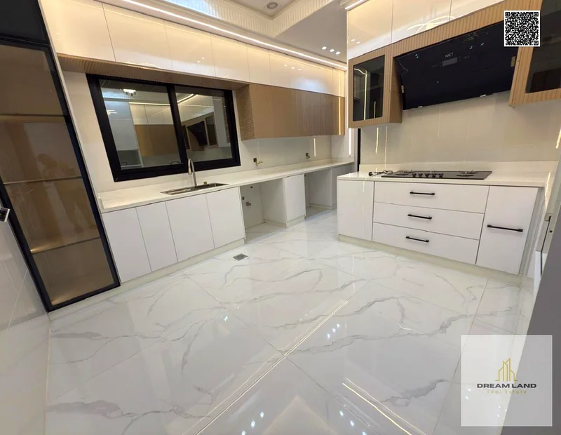 🏡 Modern corner villa, including registration and ownership fees, with a large setback on two streets, hotel finishes and spacious interior divisions63898553911682114