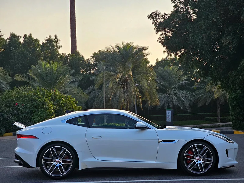 F-TYPE// R 2015 GCC V8 SUPERCHARGER WARRANTY AND SERVICE FREE63613735234434114