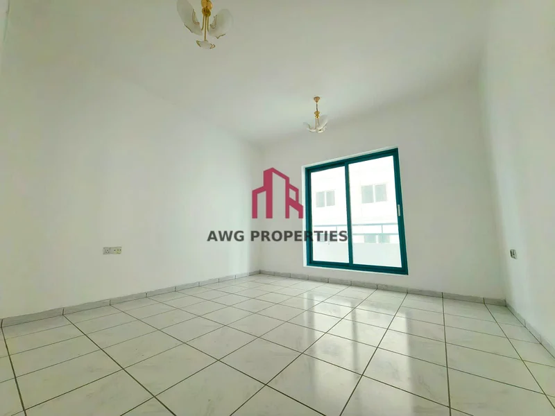 إطلالة على البحر مع شرفات | بدون مبرد | على طول طريق SZR63745372050050114