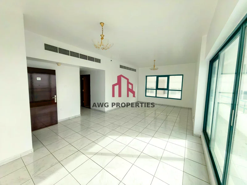 إطلالة على البحر مع شرفات | بدون مبرد | على طول طريق SZR63745372050050110