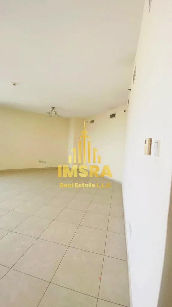 واسع | 3 غرف نوم | شاغر | موقع متميز63768941061249111