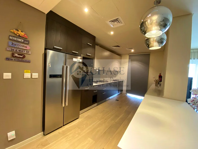 High-Floor Spacious 2BR + 3 Bath | Fully Furnished | Ready to Move In63789494354305112