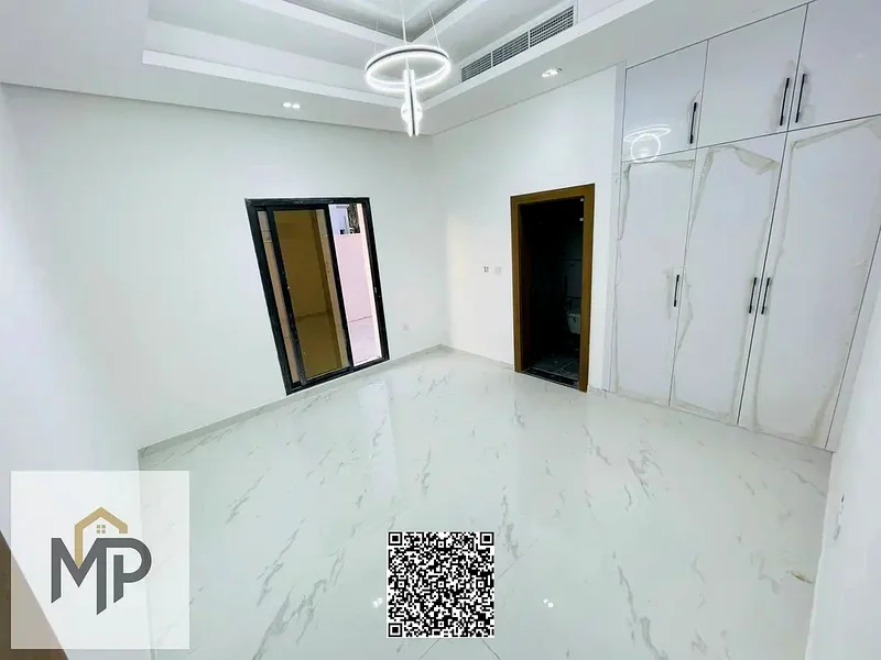 An unrepeatable opportunity, a luxurious villa for sale in Al Helio 2, Ajman, with luxurious finishing and a prime location close to the mosque.63897637867139114