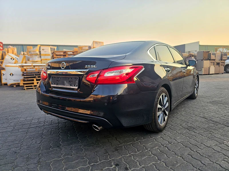 Nissan Altima 2.5 SL CLEAN TITLE63487983012994112