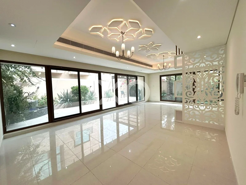 Available now | Unfurnished | Corner villa63804875040771110
