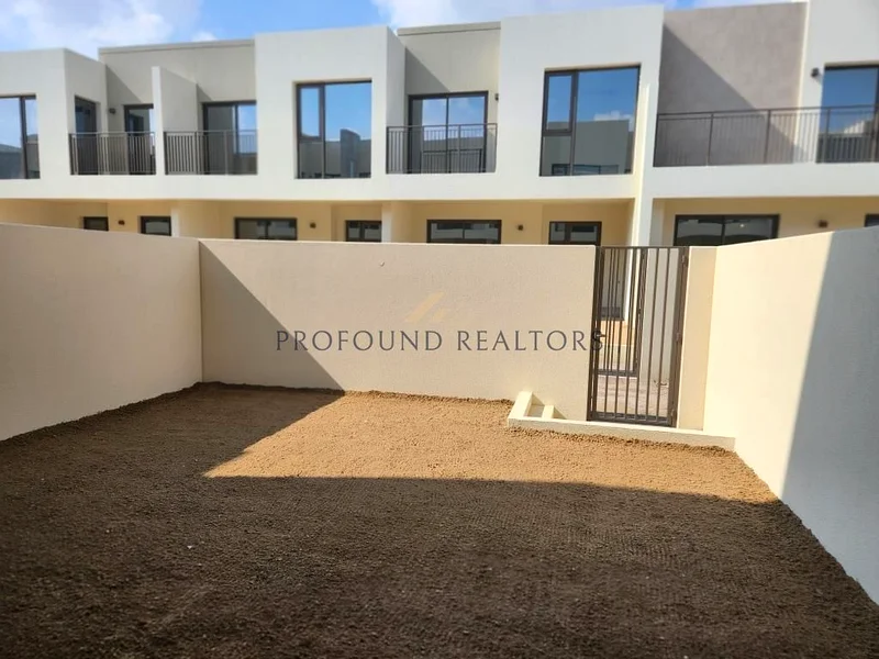 Ready Garden | Ready to Move | Close to Pool63805749225987114