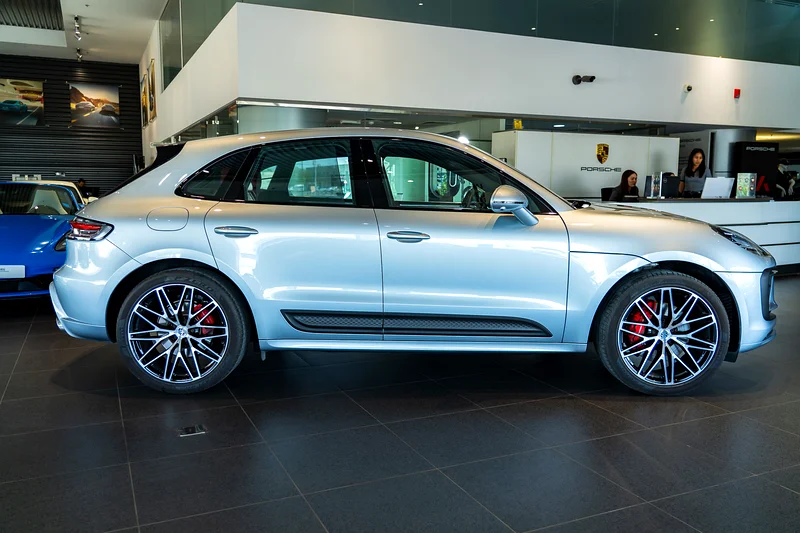Porsche Macan S REF# USD6248 2 Yrs Warranty63489035937666112