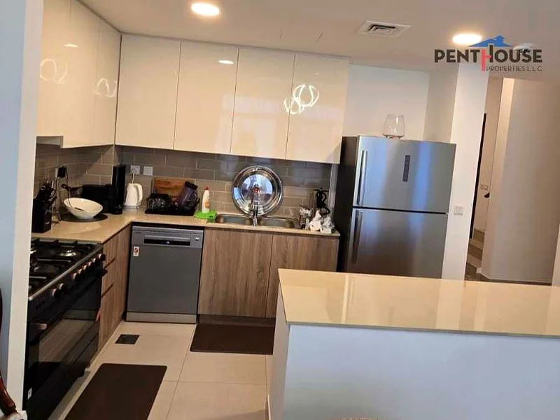 مشرق وواسع | مؤثث بالكامل | شاغر63736617558273114