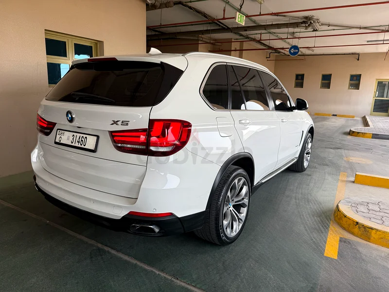 بي إم دبليو X5 Xdrive 50i V863484910620419113