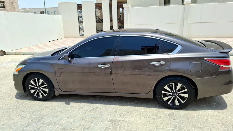 Nissan Altima 2015 | American Specs | 20000 AED63484252706433111