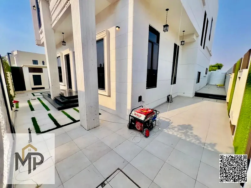 Classic villa, including registration and ownership fees, opposite a mosque and direct services, freehold for all nationalities63897202289409112