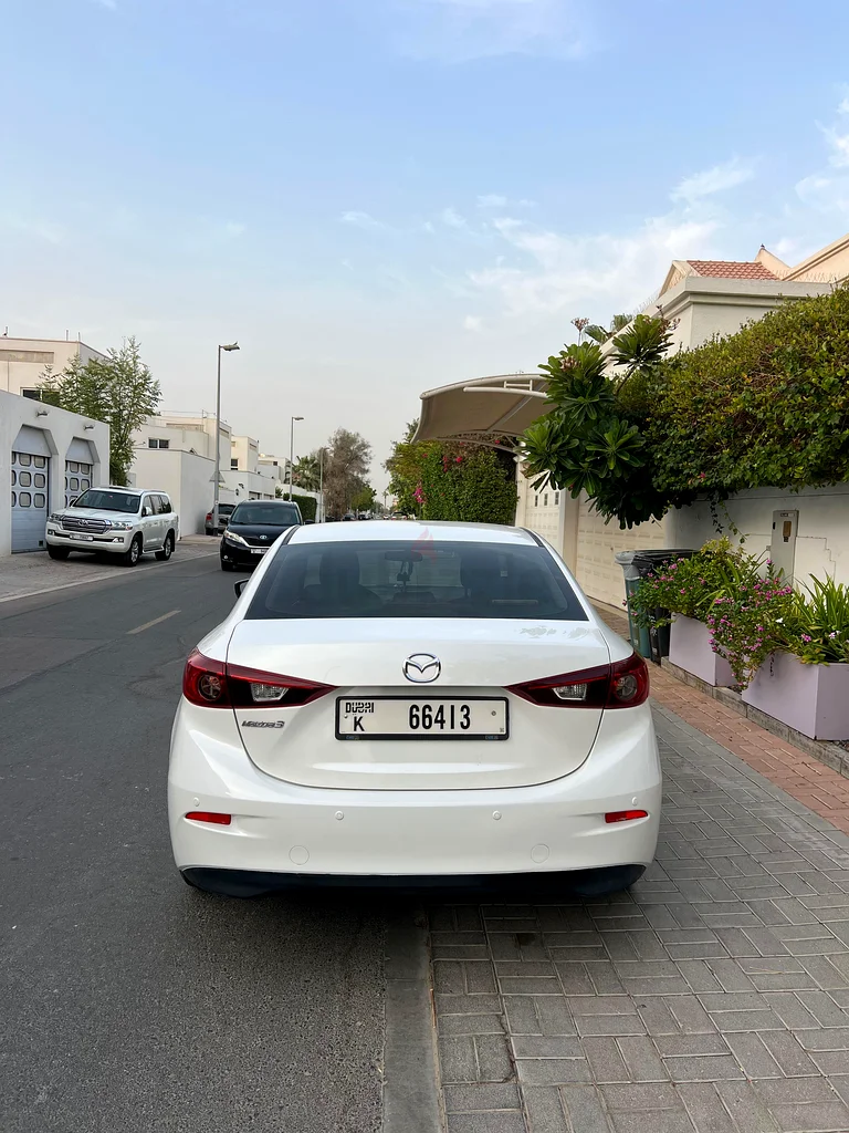 Mazda 3 201963490239027841113