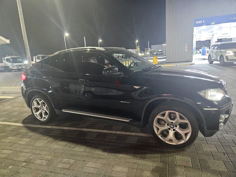 بي إم دبليو X6 50i - 2011 (V8 توربو مزدوج)63485004907137112