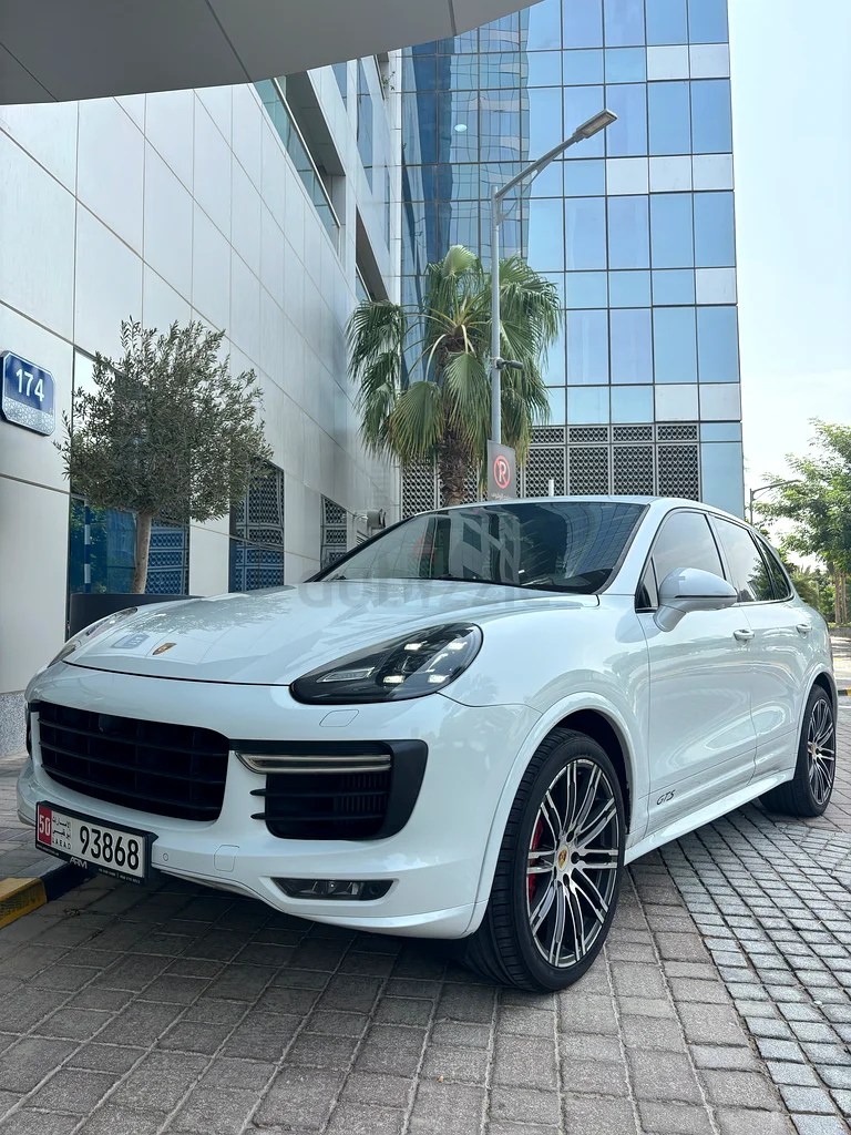 2016 Cayenne GTS GCC Specs Full Options Full Service History Excellent Condition 2 Keys63488972458243111
