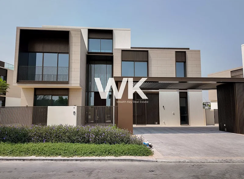 LUXURY 5-BEDS | SPACIOUS LAYOUT | BLOOM STYLE64042693092098110