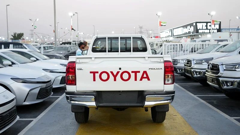 TOYOTA HILUX 2.7L - S.C - M.T - 4X4 - MODEL 202563612449257729114