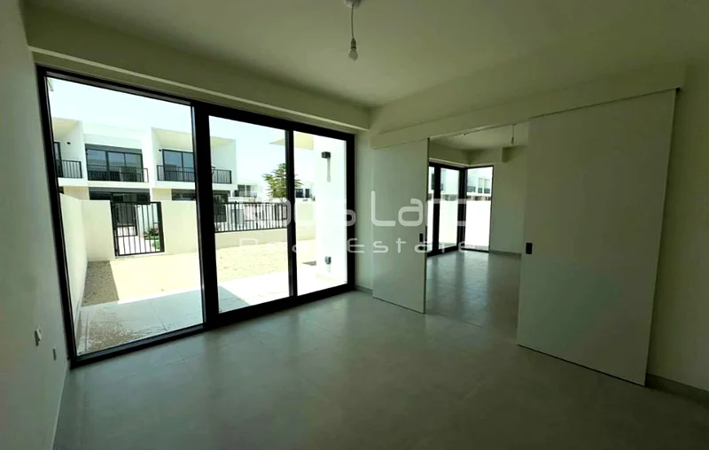 Brand New | Ready to Move In | Corner unit63952059604481113