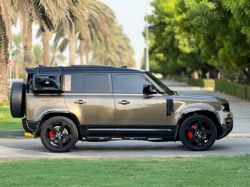 لاند روڤر DEFENDER V6 3.0 موديل 2020 وارد كلين تايتل بحاله الوكاله63482718696962114