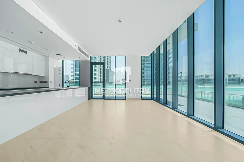 Exclusive Unit | Vacant | Multiple Options64006393847426111