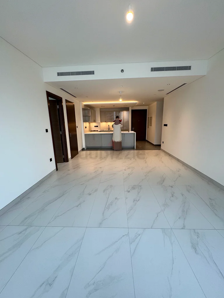 Direct from Owner |Brand New| 3BHK Apartment for Rent | Luxurious, Modern  Bright unit with MR+63758156563713112