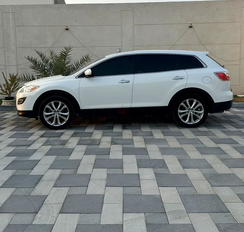 Abu Dhabi63490174886146113