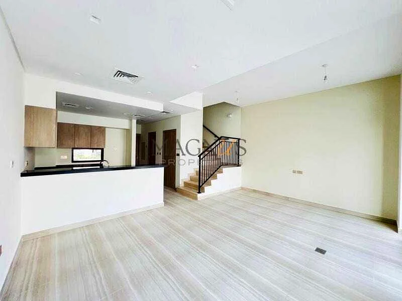 BRAND NEW | SINGLE ROW | COMMUNITY VIEW63738198802178114