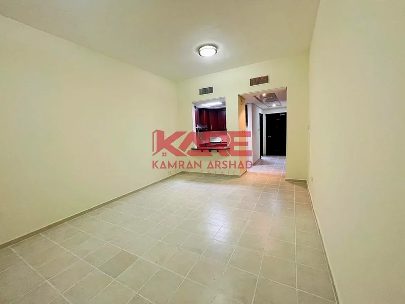 Steps from Metro | Modern Studio | High Returns63935772838786111
