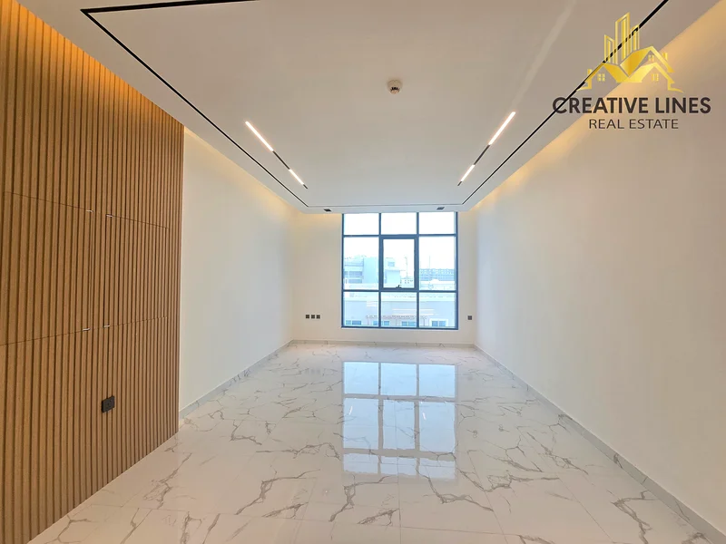 شقة فاخرة مكونة من غرفة نوم واحدة ومُحدَّثة بالكامل في عرجان بسعر 80 ألف فقط63765080263683112