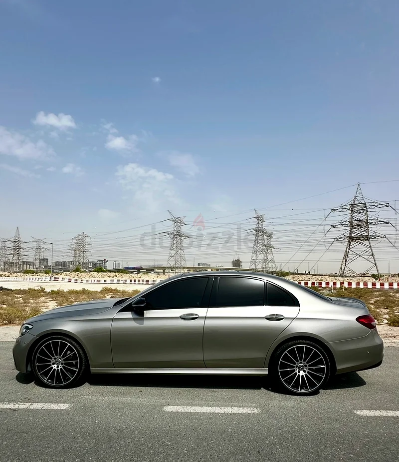 E300 طلاء أصلي بدون أي حادث لدول مجلس التعاون الخليجي63488411017218111