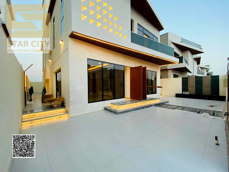 فرصة ذهبية بتشطيبات مميزة وتصميم ممتاز في منطقة الهيليو 2، مقابل مجتمع أزها، وبسعر يشمل التسجيل63898332420739112