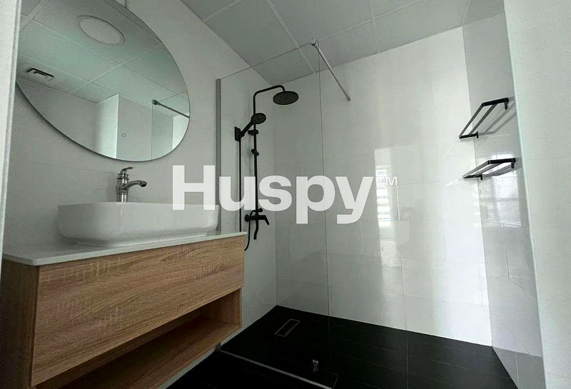 Exclusive | Renovated | Rented64040580862083114