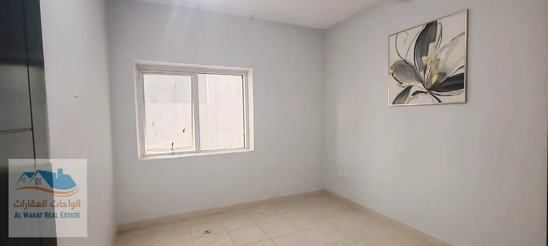 🏠 شقة من غرفتي نوم للإيجار السنوي – قرية الأميرة، عجمان 📐 الحجم: واسعة ومناسبة للعائلات 🚽 عدد الحمامات: 2 📍 الموقع: قريب63720052358145114