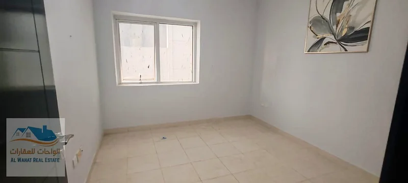🏠 شقة من غرفتي نوم للإيجار السنوي – قرية الأميرة، عجمان 📐 الحجم: واسعة ومناسبة للعائلات 🚽 عدد الحمامات: 2 📍 الموقع: قريب63720052358145111