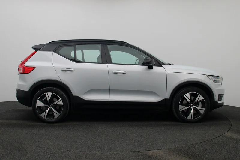 VOLVO XC40 2.0 L P8 RECHARGE AWD (2599907)63491241116419114