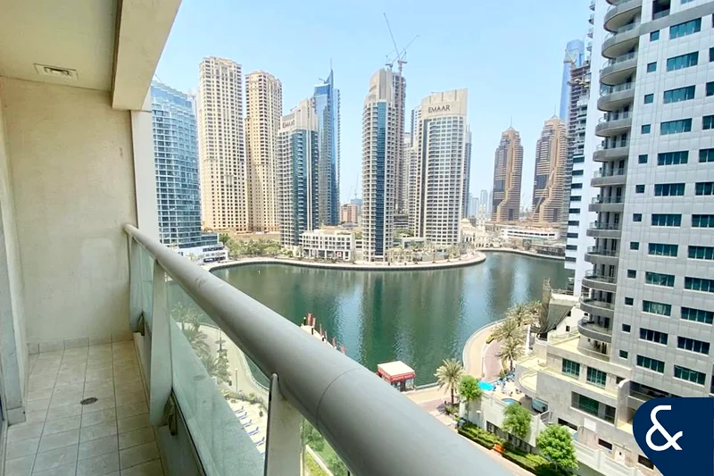 2 Bed | Unfurnished | Vacant | Close to tram63799763191811110