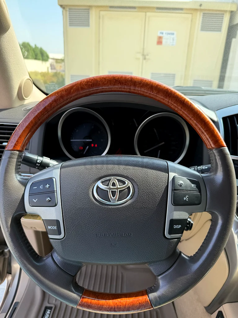 Toyota Land Cruiser VXR V8 4.6L63484694116482114