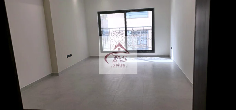جديد بالكامل | قريب من المترو | شبه مفروش63763194675330111