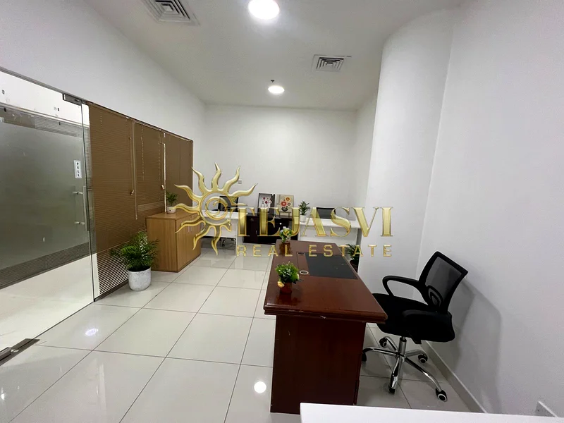 مكتب مفروش بالكامل | مباشرة من المالك | موقع متميز63618314955011113