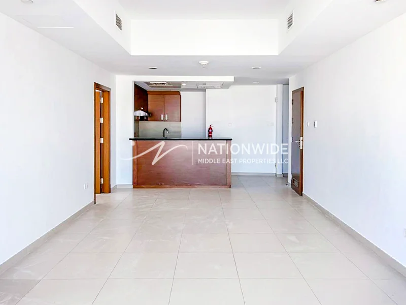 Fabulous 2BR| Mid-Floor| Prime Area| Sea Views63846985523075111