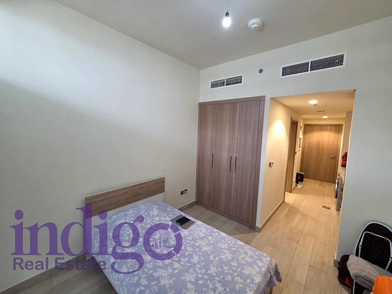 Vacant Q3 2026 | Prime Location | Chiller Free63975411576961114